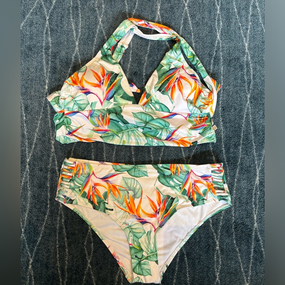 La Vie En Rose Tropical Print Bikini - Green and Orange